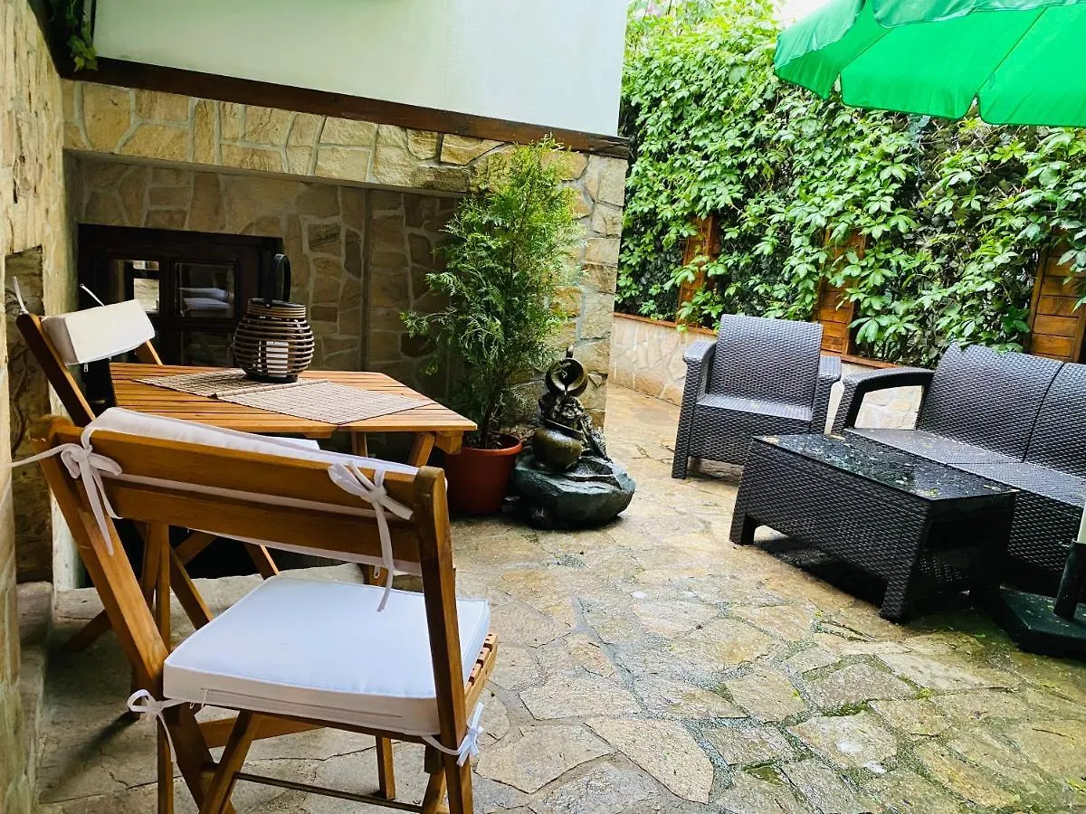 Бургасский Дом Holiday home Burgas